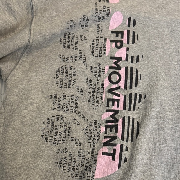 NWT FREE PEOPLE FP Movement Women's All Star Logo Pullover size S, M, L - Picture 8 of 9